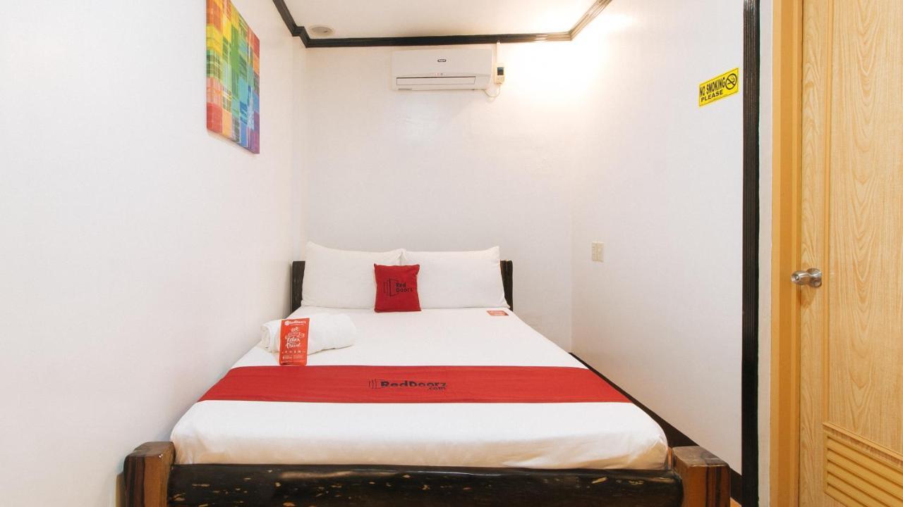 Reddoorz At La Sefa Hotel And Resort Atimonan Exterior photo