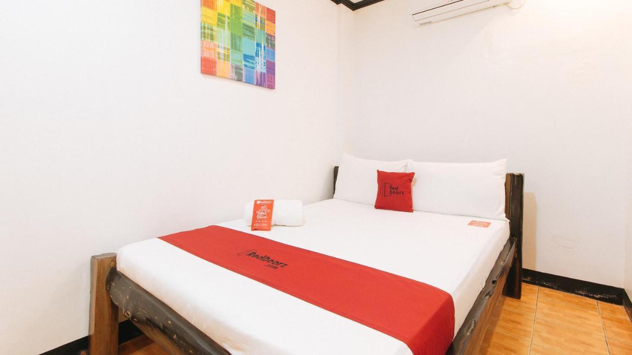 Reddoorz At La Sefa Hotel And Resort Atimonan Exterior photo