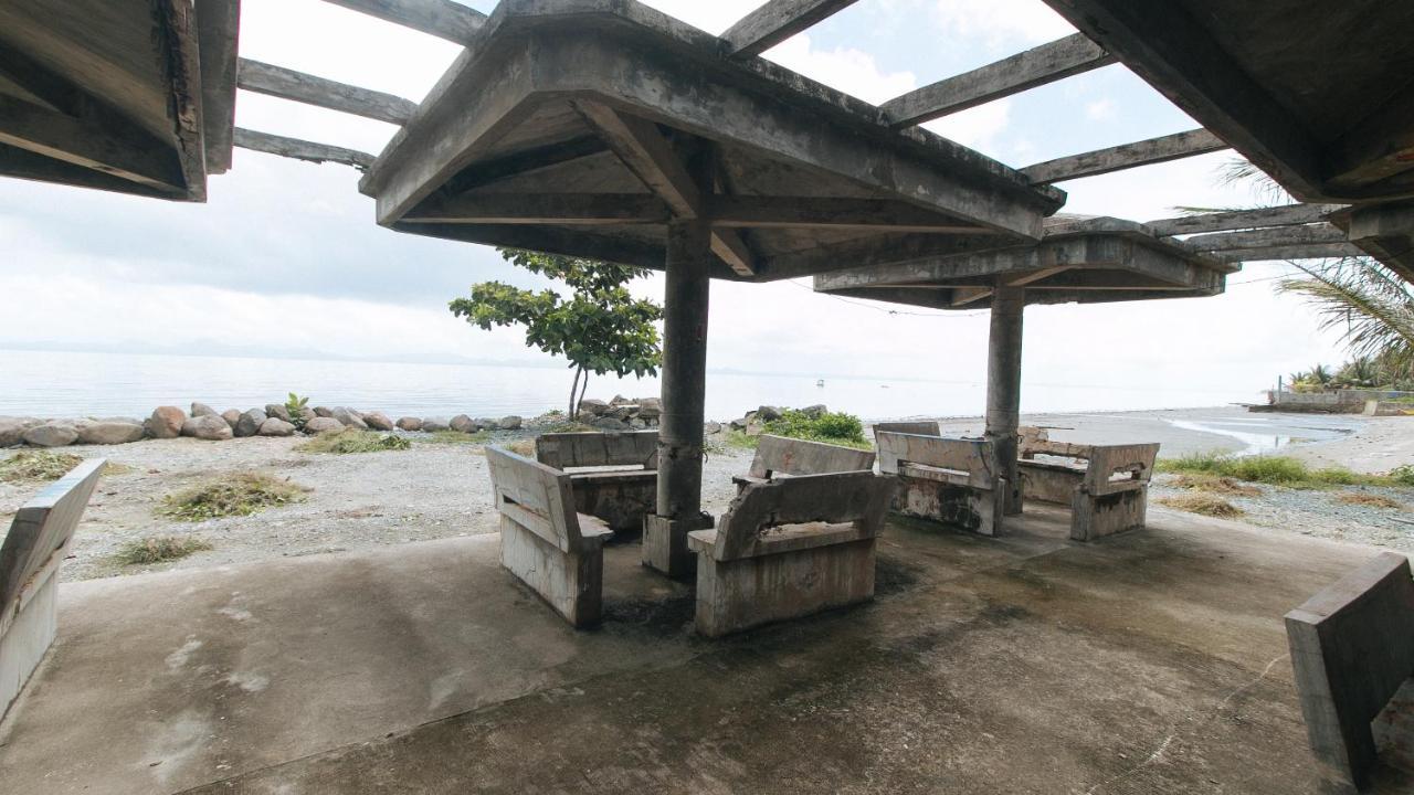 Reddoorz At La Sefa Hotel And Resort Atimonan Exterior photo
